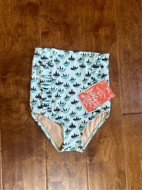 Kortni Jeane swim bottoms 6/7